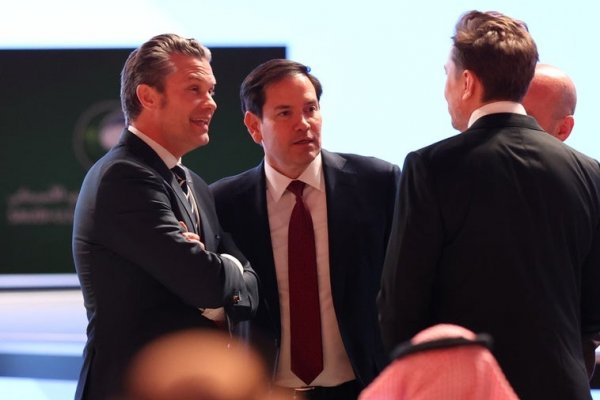 El envío de Marco Rubio a negociar con Rusia en Turquía debilita la estrategia de la UE para la paz en Ucrania