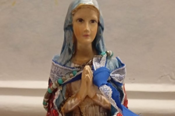 GOYA! Denuncian a una mujer que habría robado una Virgen de una iglesia