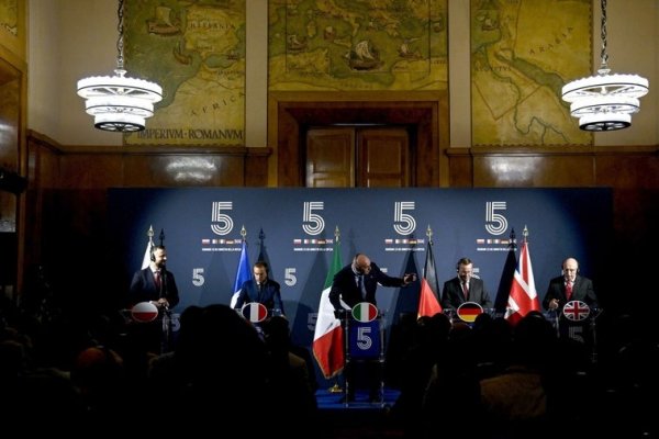 El G-5 de Europa, indignado con la ausencia de Putin en Estambul: «Nos toma el pelo»