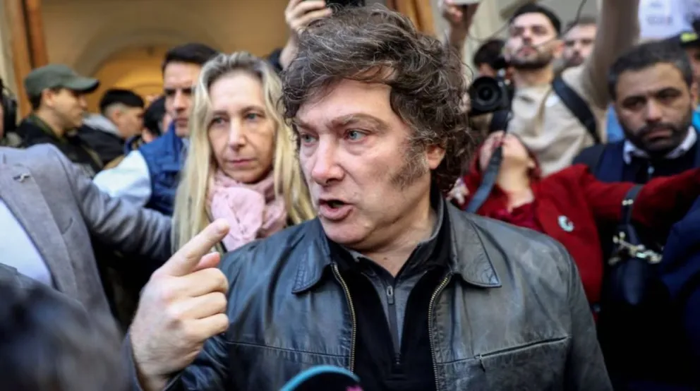 Dura respuesta de Milei a Macri tras las acusaciones por la difusión de un video falso creado con IA
