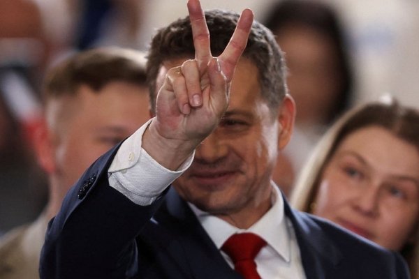 Las elecciones de Polonia muestran la polarización social y el rechazo de los jóvenes a los partidos tradicionales