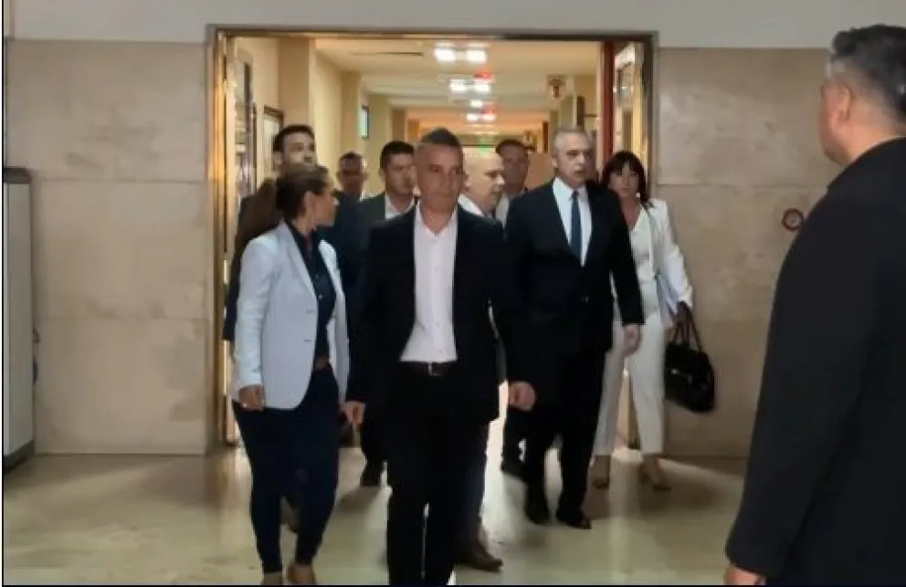Alberto Fernández fue a Comodoro Py para recusar el juez de la causa de violencia de género contra Yañez