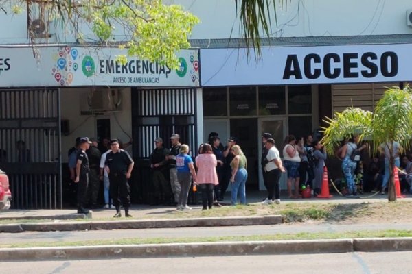 PARO EN SALUD! Personal del Hospital Escuela de Corrientes protestan por salarios