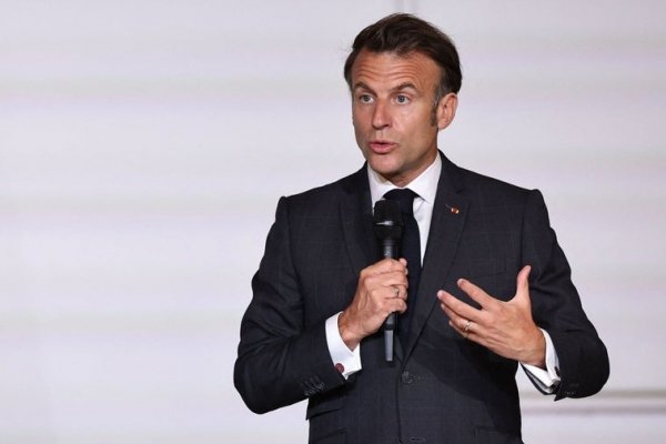 Francia prepara una ley urgente para combatir el separatismo religioso islamista