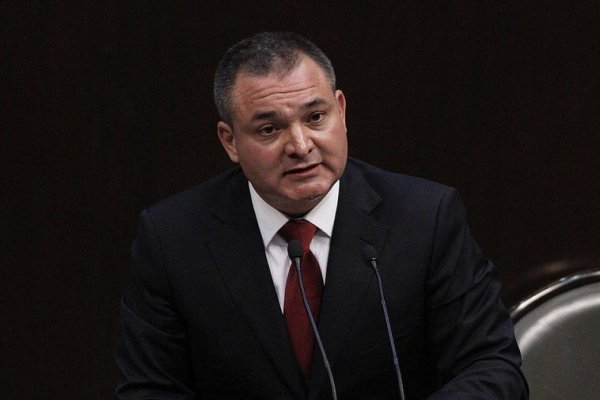 Un tribunal de EE.UU. condena al exministro de Seguridad mexicano García Luna a pagar 2.500 millones de dólares por participar en una red de sobornos