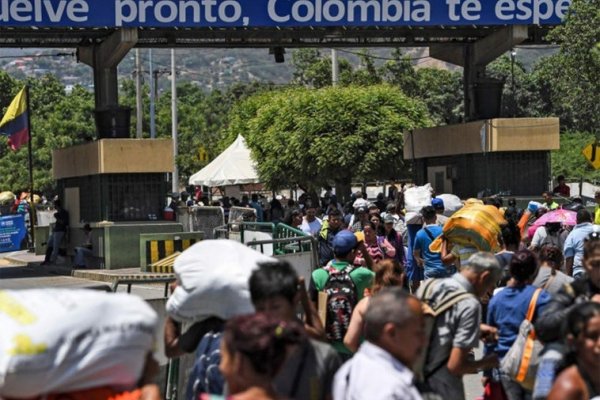 Nueve millones de personas han huido del chavismo desde 2013