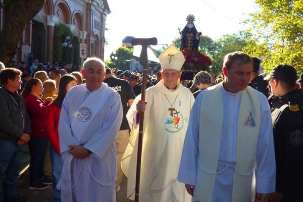 MONSEÑOR CANECIN! “El Señor quiere que seamos peregrinos, no meros turistas”