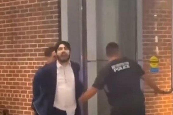 Acusado de asesinato en primer grado el sospechoso de matar a dos empleados de la Embajada de Israel, que podría enfrentar la pena de muerte