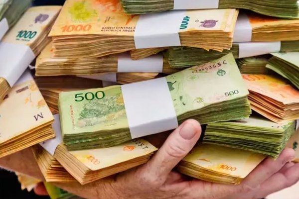 HAY PLATA! Mayo sin aumentos salariales pero con buena coparticipación federal a Corrientes
