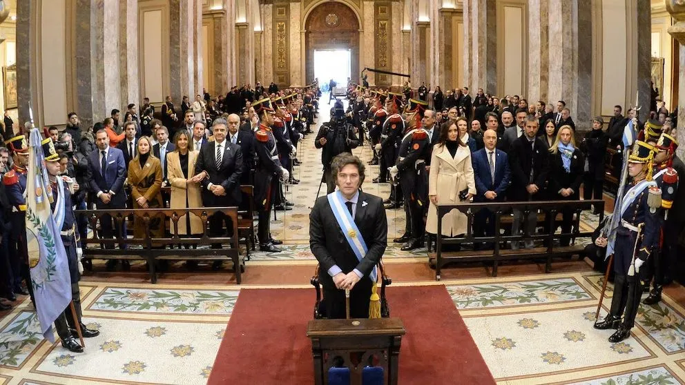 Milei participó del tedeum del 25 de Mayo: evitó saludar a Jorge Macri y a Victoria Villarruel