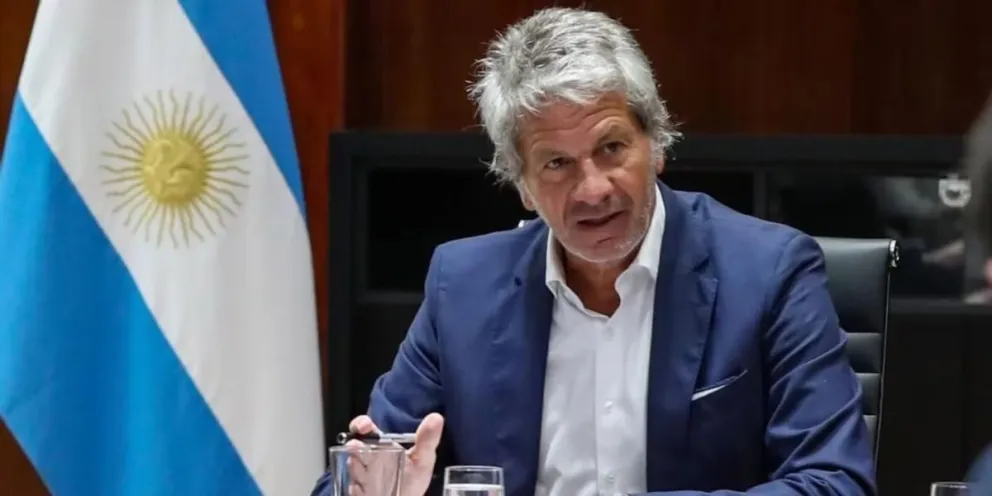 El Gobierno aseguró que en las próximas semanas enviarán al proyecto para sacar los dólares del colchón