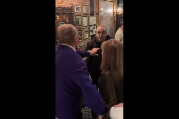 Escándalo: Guillermo Moreno se tuvo que retirar del restaurante El Tropezón por los insultos de una mujer