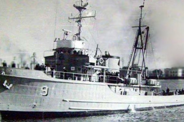 La Armada hundió finalmente el buque que combatió en Malvinas y hay malestar entre los veteranos