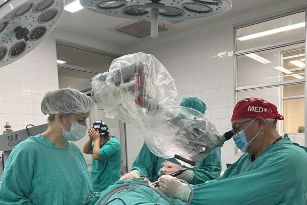 BUENA NOTICIA! En el Hospital Juan Pablo II colocaron un implante coclear