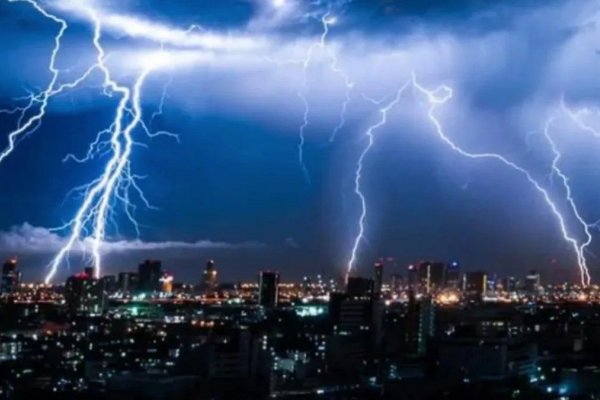 Aviso al SMN: Las tormentas ya llegaron y hasta octubre no paran  (L'État, c'est moi)