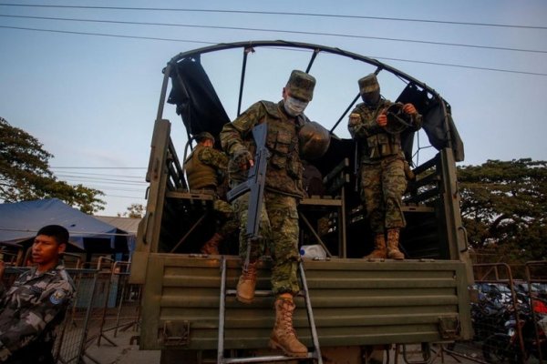 Rescatan a un empresario secuestrado en Ecuador en un operativo donde murieron ocho personas