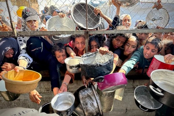 Dimite por «principios humanitarios» el presidente de la empresa encargada del reparto de ayuda en Gaza