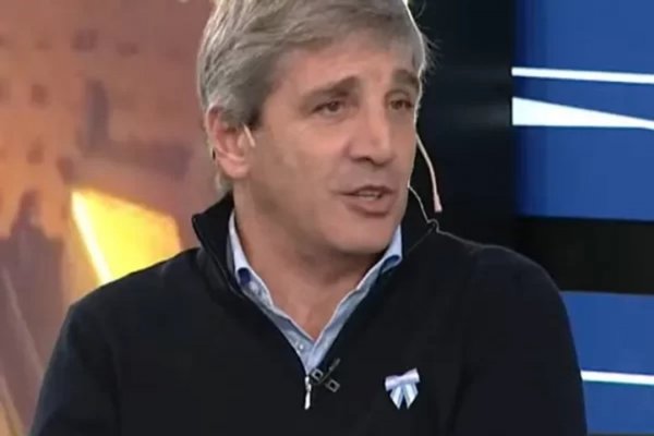 Insólito: Caputo terminó reconociendo ante Majul que los dólares que le piden a la gente son los que pudieron ahorrar durante el kirchnerismo