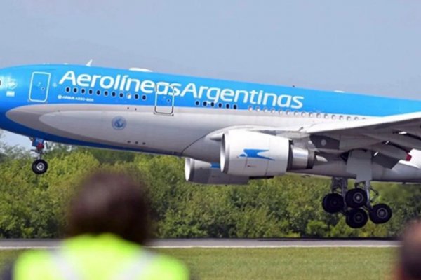 El Gobierno enfrentará una nueva guerra con Aerolíneas Argentinas: Chau privilegios para pilotos