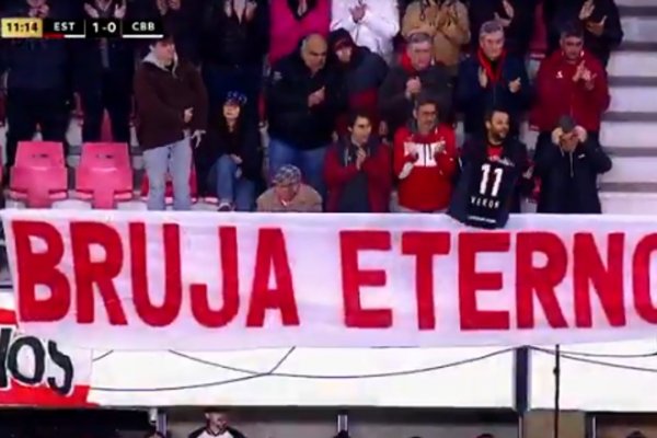 El emocionante homenaje de Estudiantes de La Plata a la Bruja Verón