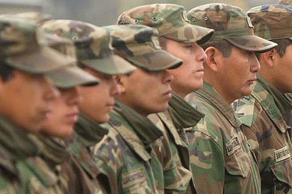 El Gobierno anunció un nuevo Servicio Militar Voluntario