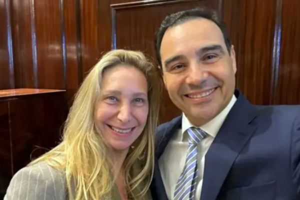 ELECCIONES! En Buenos Aires no dan por cerrado acuerdo entre LLA y Vamos Corrientes