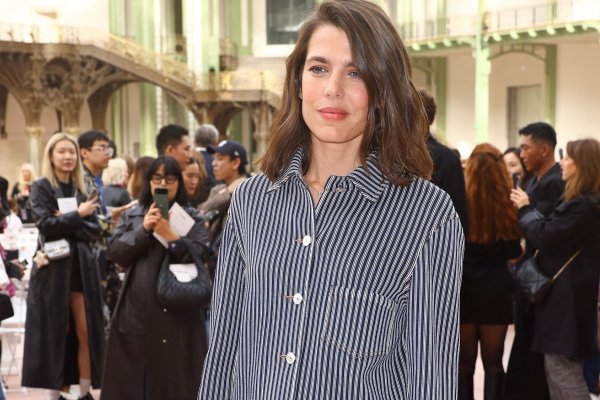 Este conjunto es el nuevo uniforme de las experta de moda para este verano