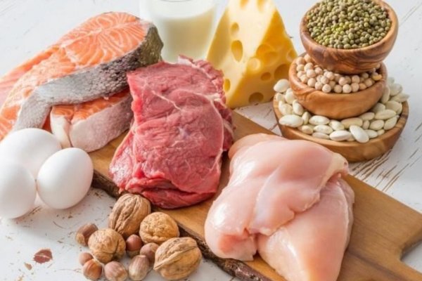 Este hábito llevado al extremo puede quitarte años de vida: cómo saber cuánto comer