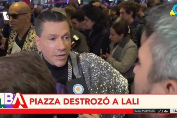 Como si fuera un troll libertario, Roberto Piazza atacó a Lali y a Darín