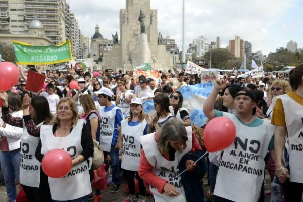 La crueldad contra la discapacidad se hace oír en todo el país