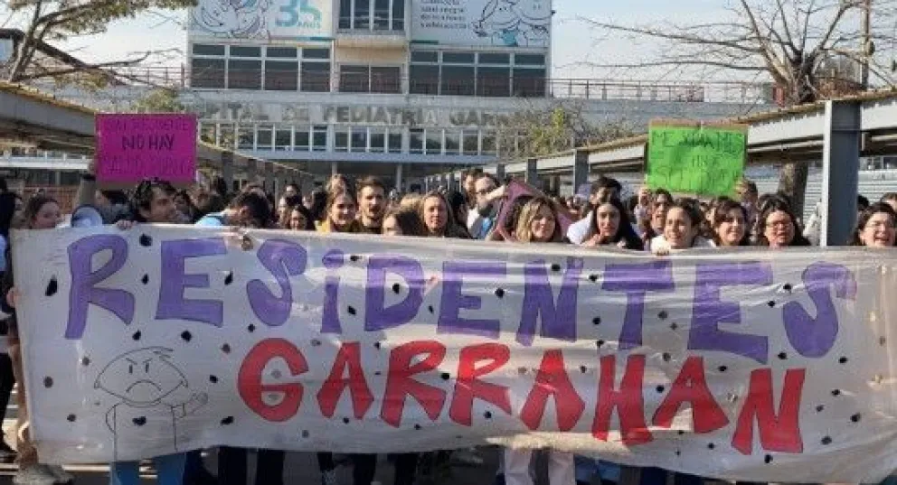 Con una durísima crítica al Gobierno, la Iglesia respaldó el reclamo de los médicos del Garrahan