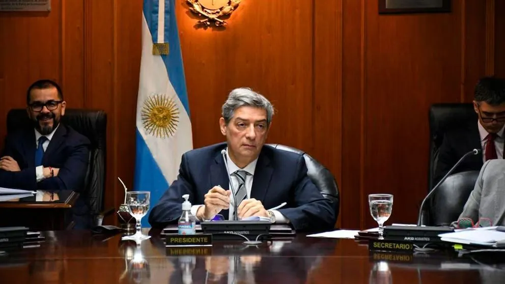 La Corte Suprema convocó a una reunión para esta tarde para tratar la condena de Cristina Kirchner