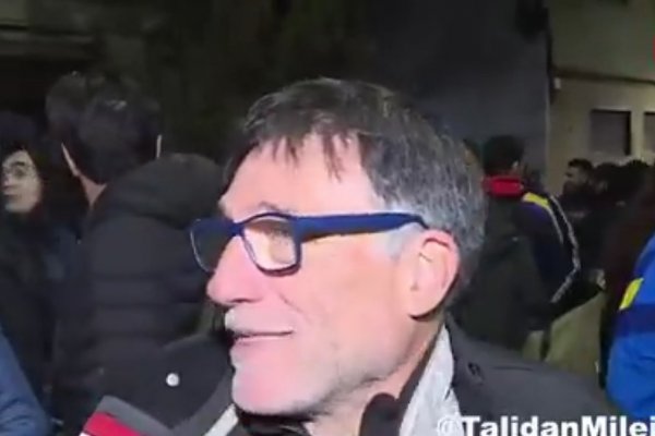 El Padre Paco tomó un balcón 