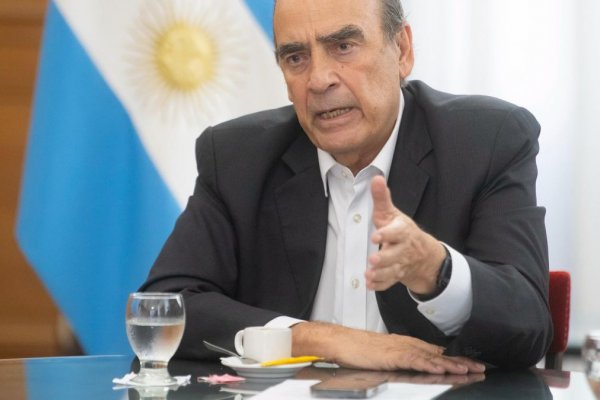 Consejo de Mayo: Primera reunión en la Rosada y críticas a los cómplices