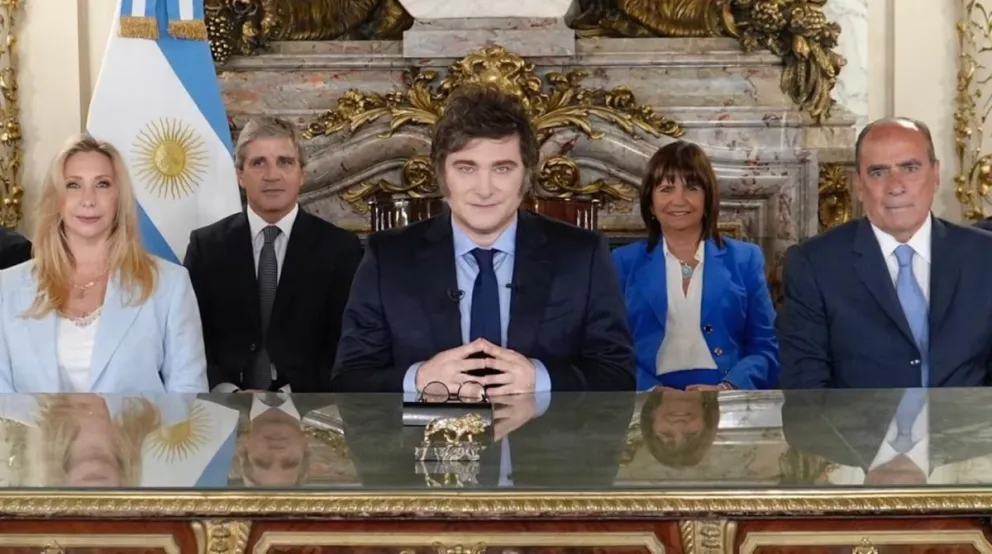 Por DNU, el Gobierno amplió el Presupuesto para salud, seguridad, el pago de subsidios y la deuda pública