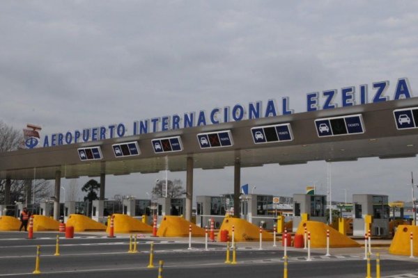 Turismo extranjero en retirada: Ezeiza (aeropuerto EZE) con mayoría de argentinos