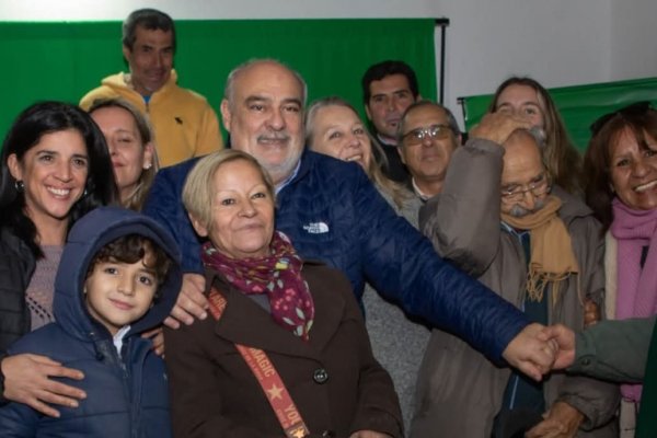 EN MODO DETECTIVE! Ricardo Colombi aseguró tener un estudio y lo reveló ante sus seguidores