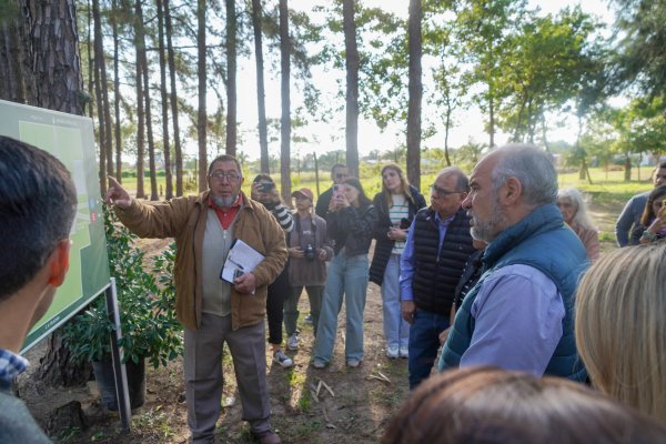 CIUDAD SUSTENTABLE! Claudio Polich visitó el vivero municipal