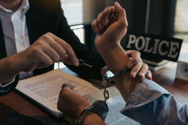 INTERPOL! Fue detenido en Italia un hombre buscado por la Justicia correntina