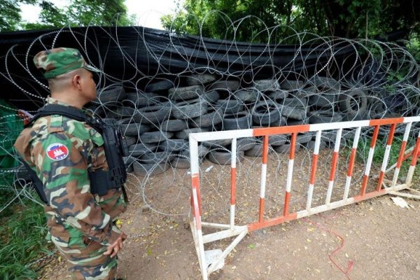 Camboya urge a Tailandia a poner en libertad a 18 militares capturados en la frontera
