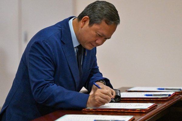 Camboya aprueba una ley para revocar la ciudadanía de personas condenadas por traición