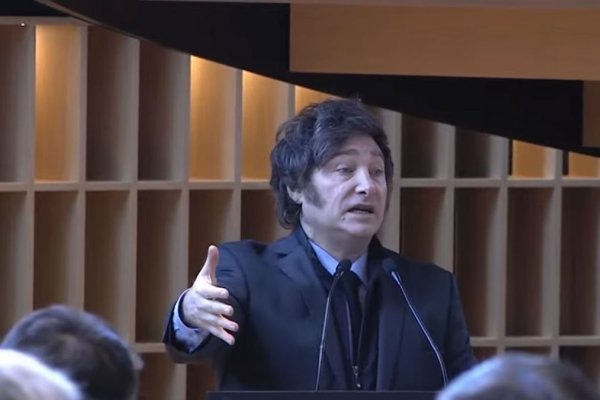 Milei, en medio del escándalo: 