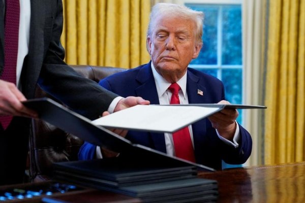 Trump intenta forzar un cese de hostilidades en Gaza con una reunión en la Casa Blanca