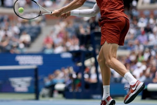 Jannik Sinner sumó un nuevo triunfo aplastante y está en tercera ronda del US Open
