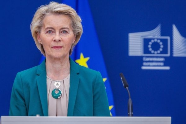 Von der Leyen, tras el ataque de Rusia el edificio de la UE en Kiev: «El Kremlin no se detendrá ante nada para aterrorizar a Ucrania»