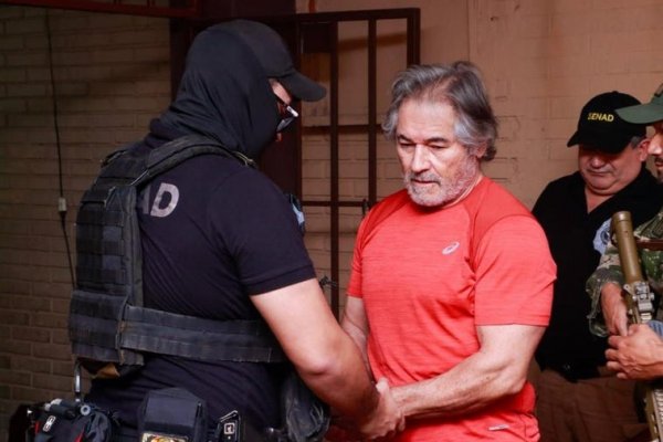 Paraguay expulsa al exsecretario de Seguridad de López Obrador acusado de narcotráfico