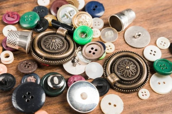 Así podés reciclar los botones viejos que sobren en tu casa y decorar el hogar