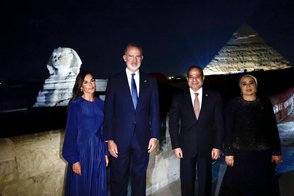 Letizia Ortiz es la más reina con el vestido ‘Kate Middleton’