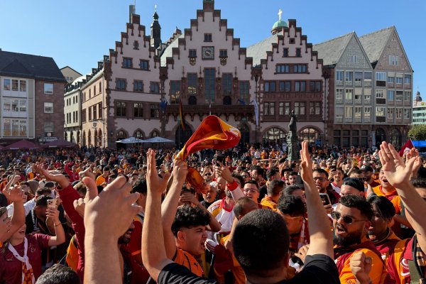 Eintracht Frankfurt - Galatasaray, en directo: Champions League hoy, en vivo