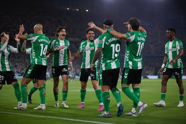 Betis volvió al triunfo ante Real Sociedad en La Liga